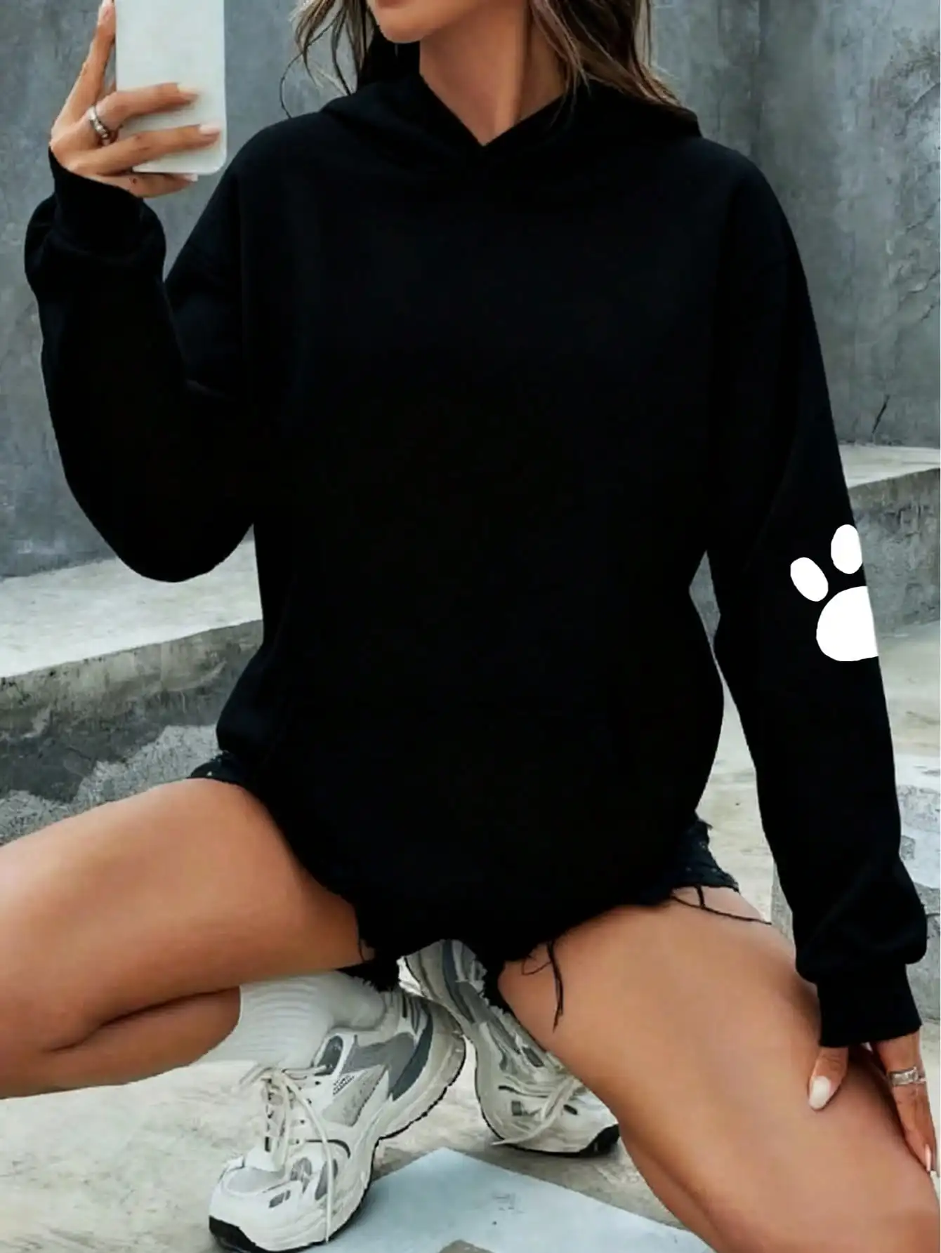 Lässiger und eleganter Damen-Hoodie aus Polyester mit Hundepfoten- und herzförmigen Abdrücken, Kapuzenpullover, Tiermuster – Detail 13