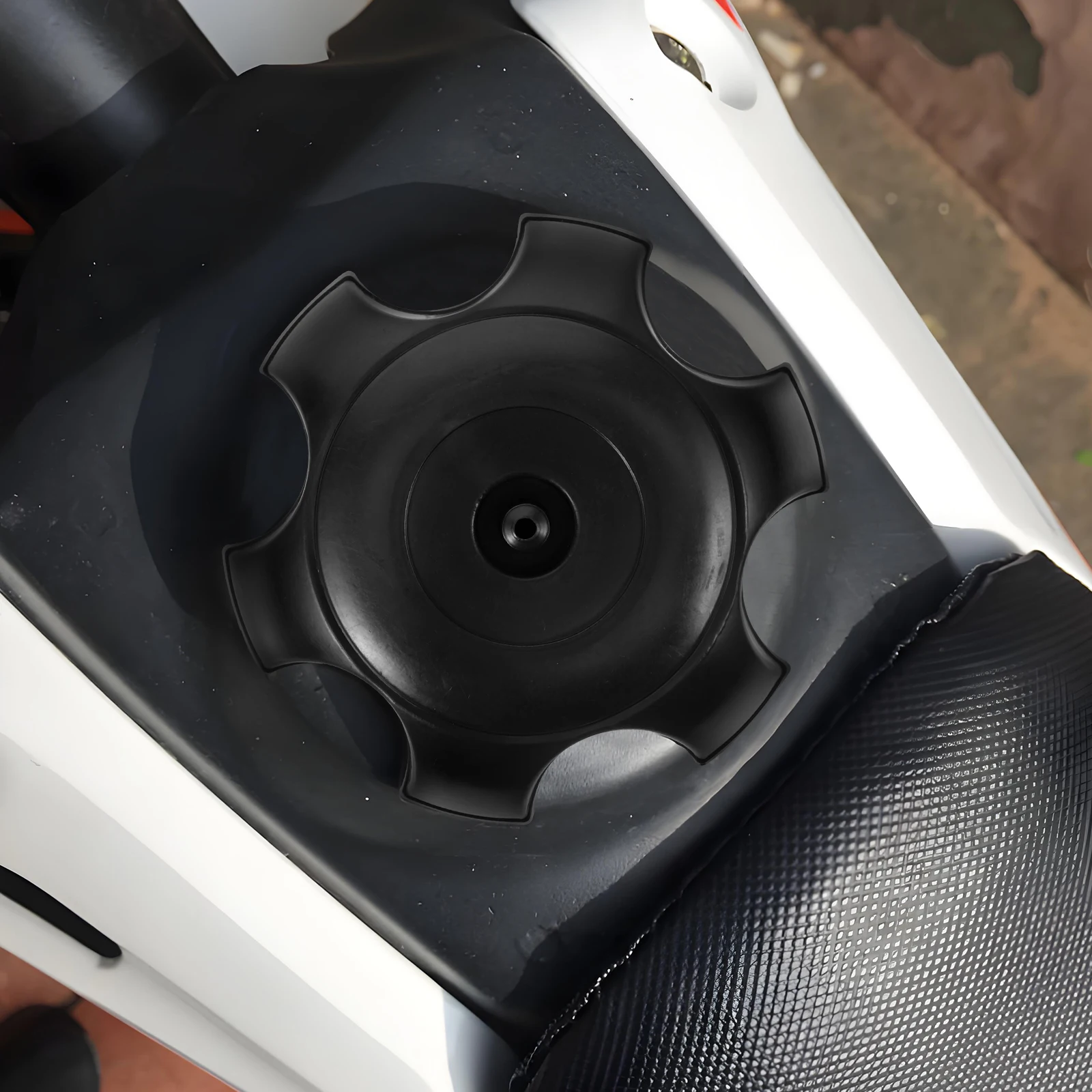 

Atv Fuel Tank Cap Nylon Replacement Oil Tank Lid For Crf50 Durable Off-Road Motorcycle Accessories Stylish Design Easy Install