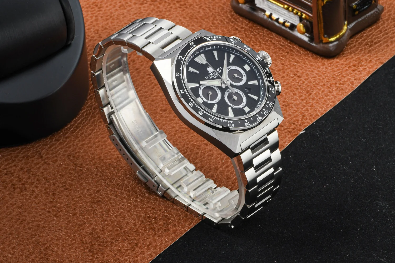 Tactical Frog 43mm Men\'s Timing Watch VS75 Solar Quartz Movement Sapphire C3 Luminous Stainless Steel Chronograph Watches