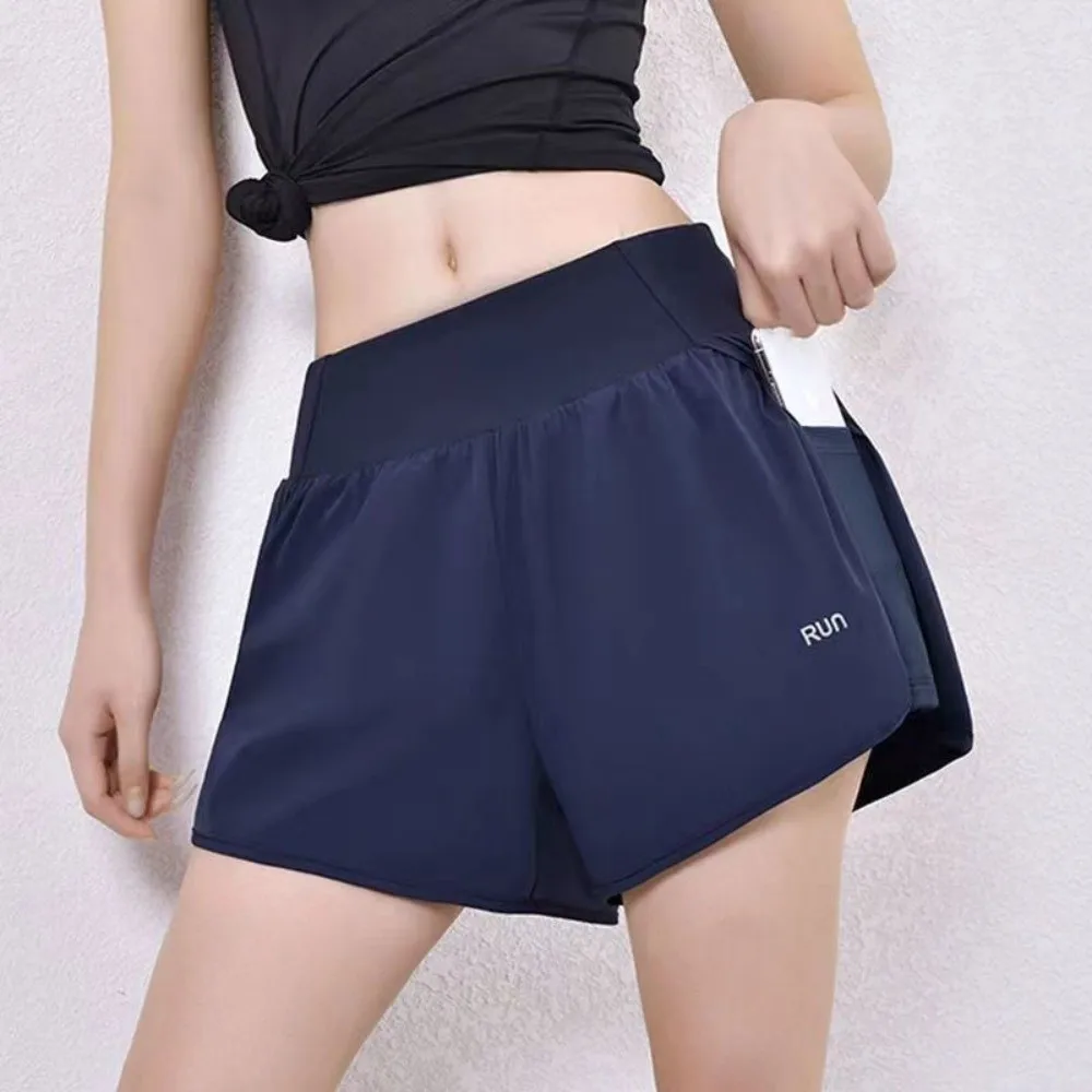 Anti-glare Lining 2 in 1 Yoga Shorts Side Pockets Hem Elastic Sports Shorts Quick Dry Breathable Fitness Shorts Gym