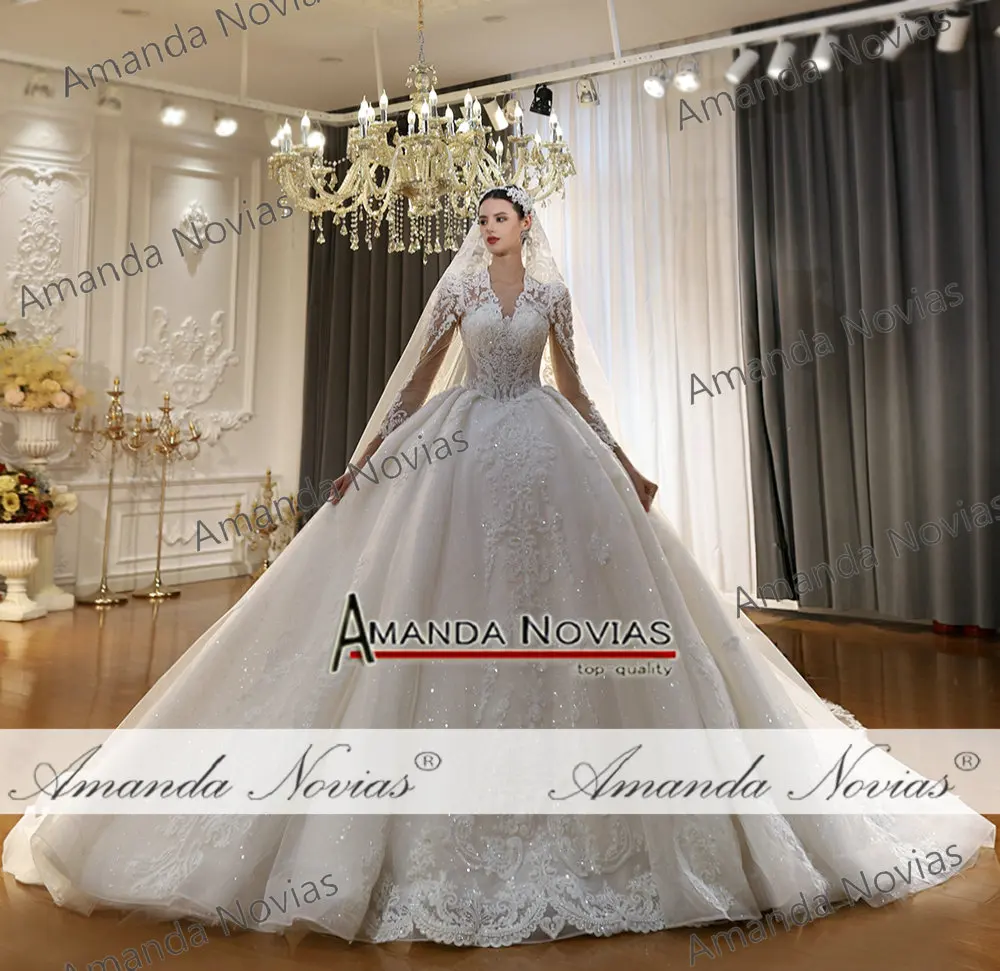 فستان زفاف دانتيل NS5035 Amanda Novias مخصص 2026 عرض ساخن بأكمام طويلة #6
