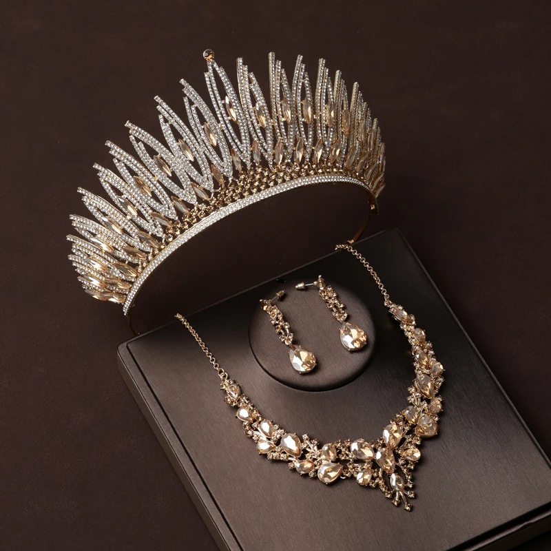 Champagne-color Classical Atmosphere Attractive Ladies' Exquisite Crown Necklace Earrings 4 Pcs Set ​For Wedding