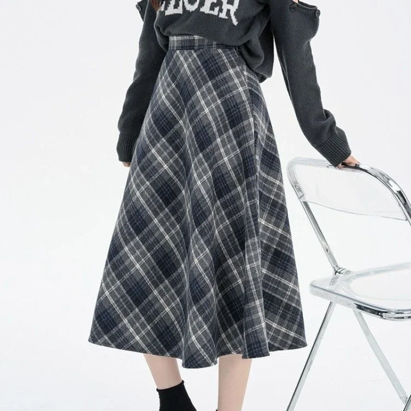 Deeptown Vintage Plaid Skirt Women Preppy Style Autumn Winter Long Skirts Retro High Waist Streetwear Casual A-line Midi Skirts