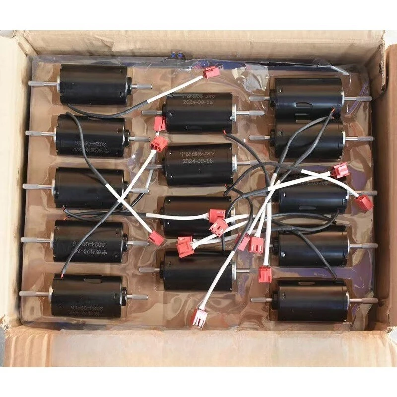 Double Ball and Double Shaft 775 Medium and High Speed Motor 12V 24V Carbon Brush Automobile Air Conditioning Parts Motor