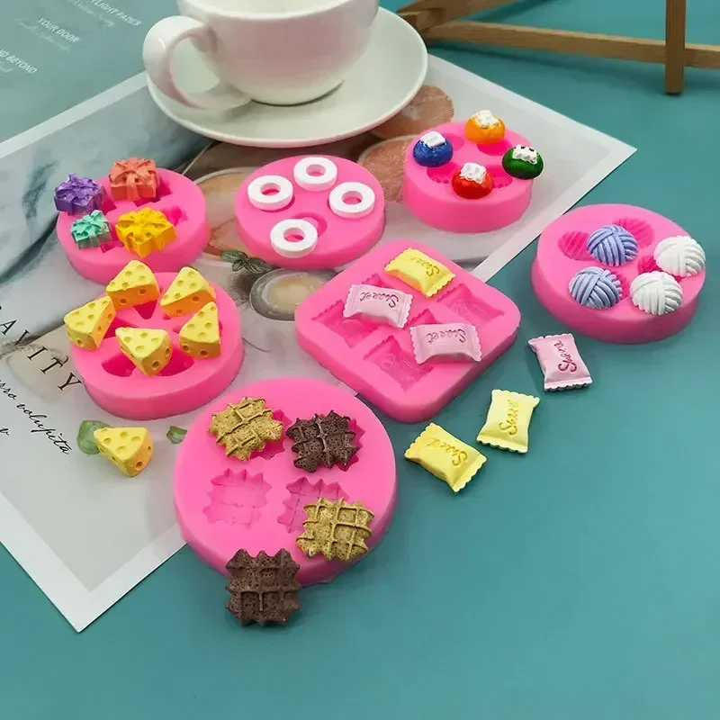 Food Shape Molds Waffles Cookie Cheese Chocolate Chip Donuts Cake Decorating Tools Soft Silicone Creative Fondant Mould