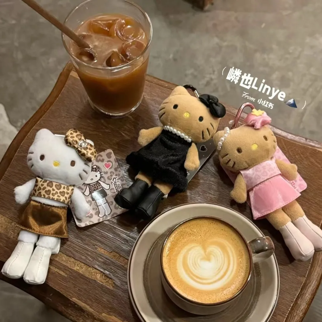 かわいいハローキティぬいぐるみキュート限定版セメントグレーシリーズロングレッグぬいぐるみ人形バックパックペンダントアニメガールギフト