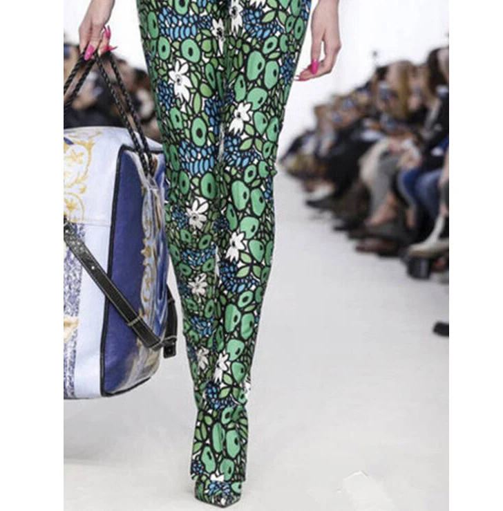 مثير المرأة الفلورسنت الأخضر الأزهار الساتان السراويل الطويلة أحذية الخريف خنجر عالية الكعب قطعة واحدة أشار تو فوق الركبة السراويل بوتاس