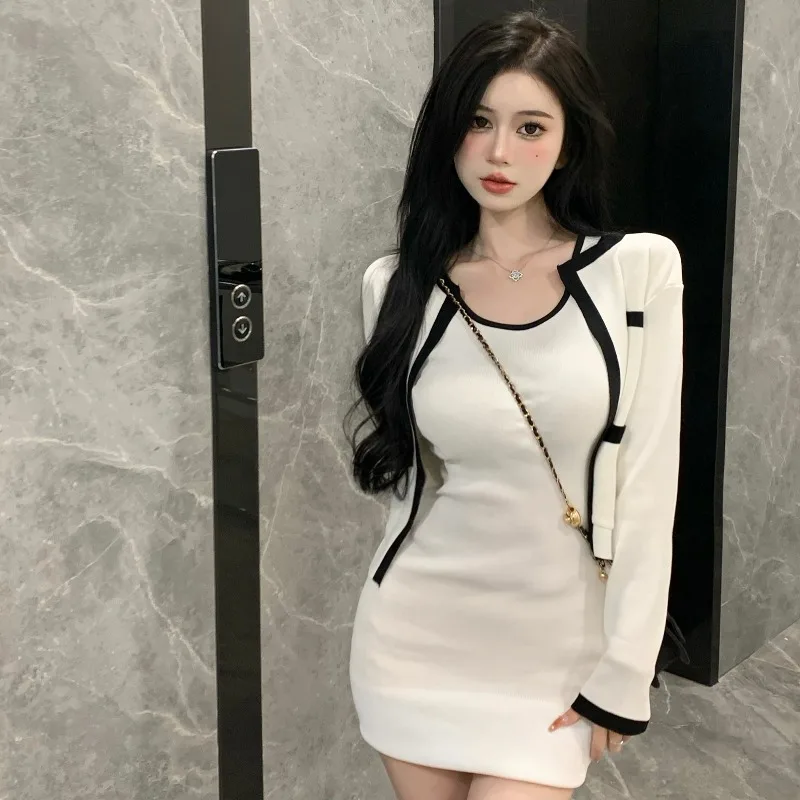 Gegejia Elegance Retro Contrast Color Knitting Cardigan Outwear + Sexy Base Narrow Vest Dress Two Pieces