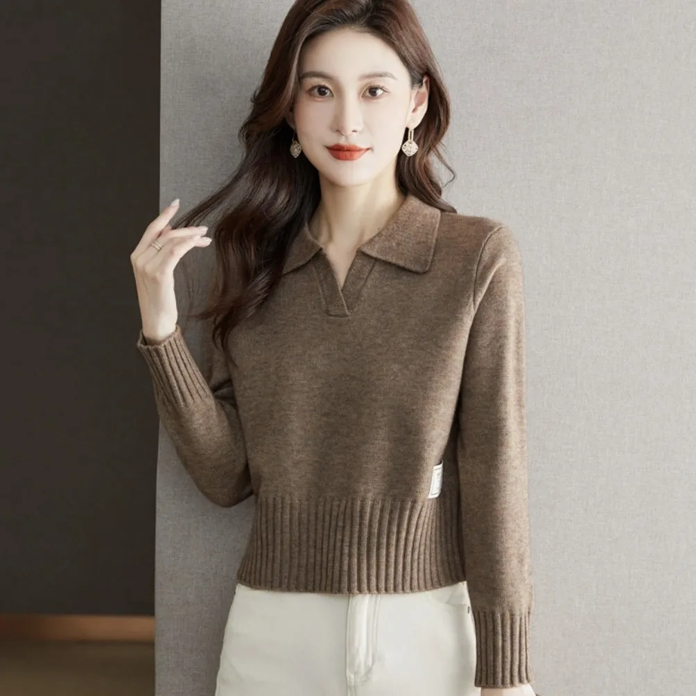 빨간색 니트 스웨터 여성용 베이스 봄 가을 플립 칼라 소형 사이즈 여성용 상의 따뜻한 단색 출퇴근용