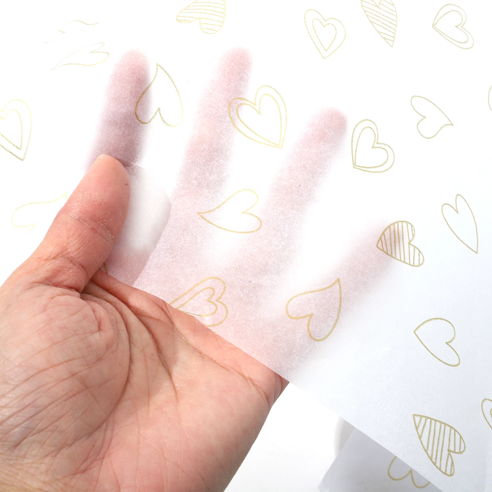 

28 Sheets Love Wrapping Paper Flower Bouquet Liner Tissue with Ribbons Papers Floral for Bouquets