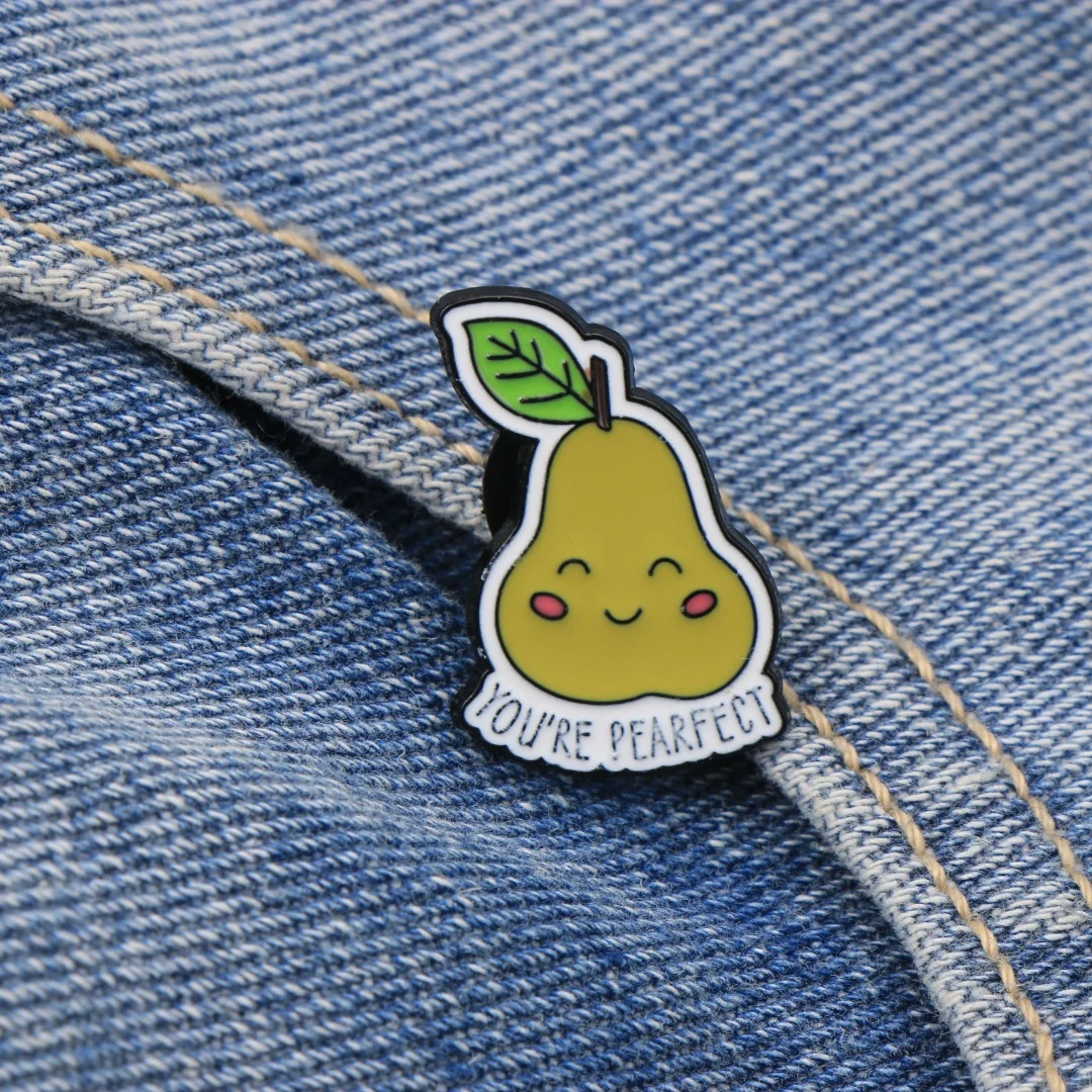 You're Pearfect Cartoon Pear Enamel Lapel Pin Smiling Blush Fruit Metal Badge Casual Backpack Sweet Daily Fashion Ornament