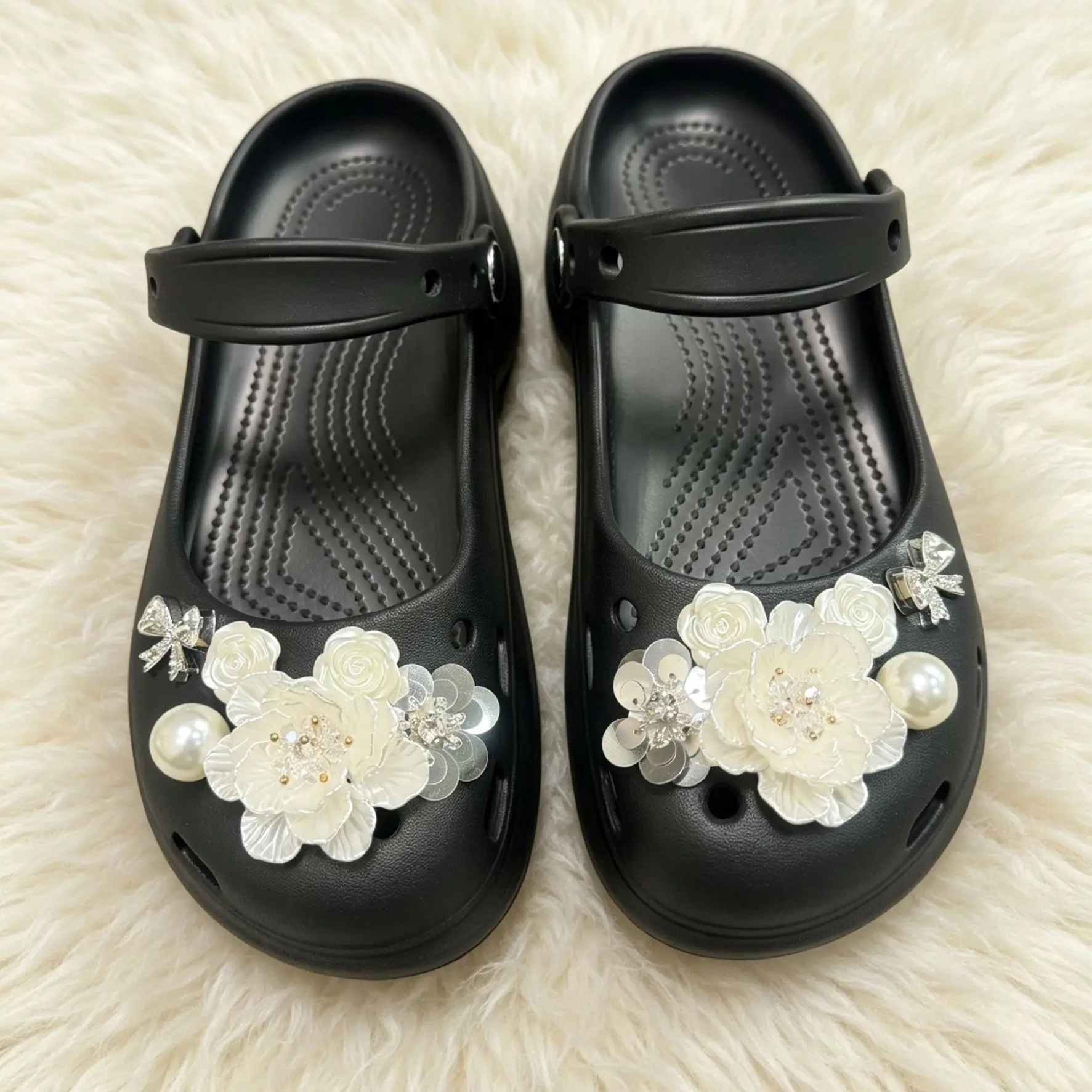 

2026 Fashion Versatile Ballet Cave Shoes Fashion Versatile Summer Girl Heart Versatile Cute Sandals