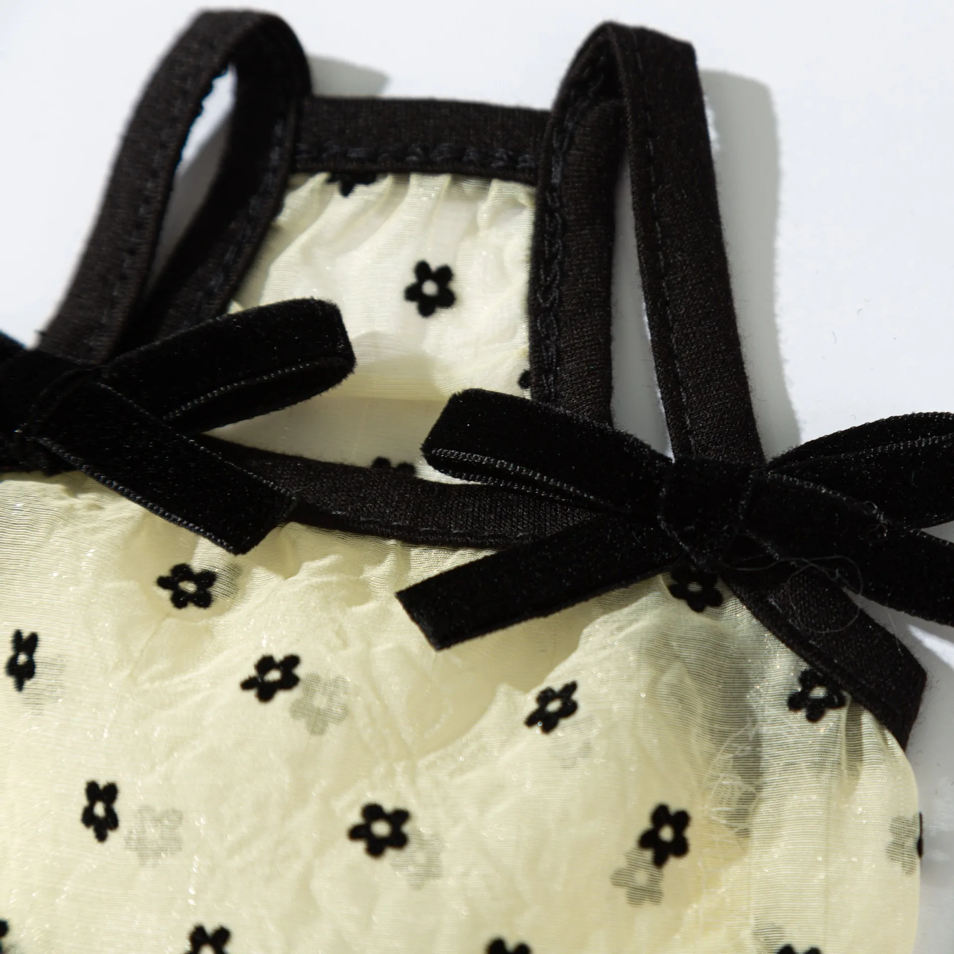 Pakaian Anjing Polka Dot Jaring Selempang Hewan Peliharaan Busur Musim Panas Rompi Sejuk Anjing Kecil dan Menengah Pakaian Lucu Teddy XS-XL