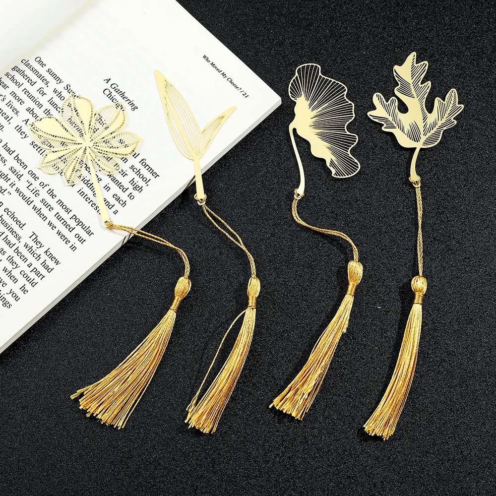 1/4pcs Leaves of the Seasons Bookmark, Coral Leaf, Lotus Flower,Yellow Seven Leaves, Green Leaf Tassel with Gift Box, For Family