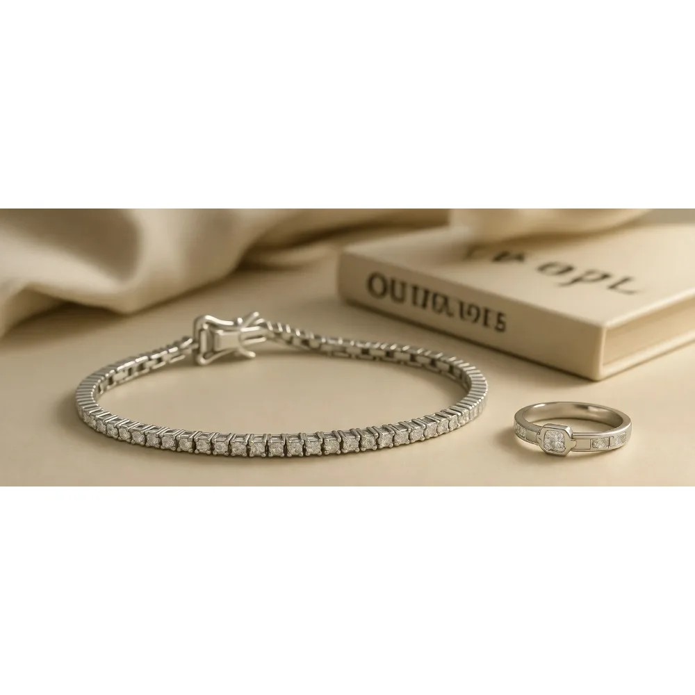 

Браслет-тенниска из стерлингового серебра с круглыми фианитами