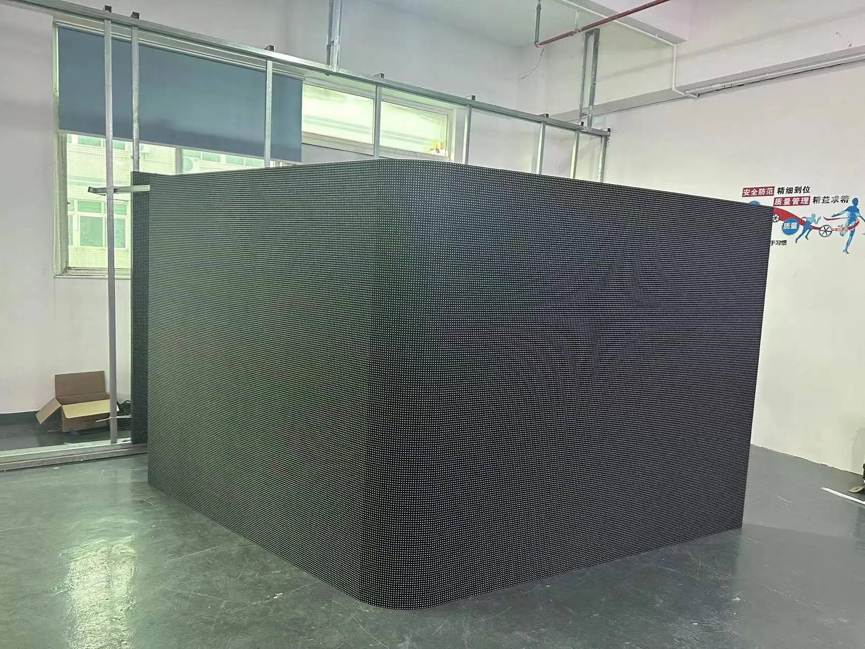 High Resolution P10 HD LED Display Screen Waterproof Outdoor Advertising Video Wall Kiosk with Animation IP65 Rating