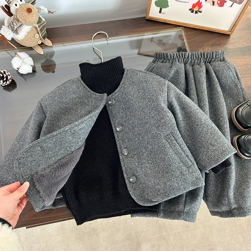 Mantel wol anak laki-laki mantel wol bayi set wol tahun 2025 pakaian musim dingin anak-anak baru ucapan Selamat Tahun Baru