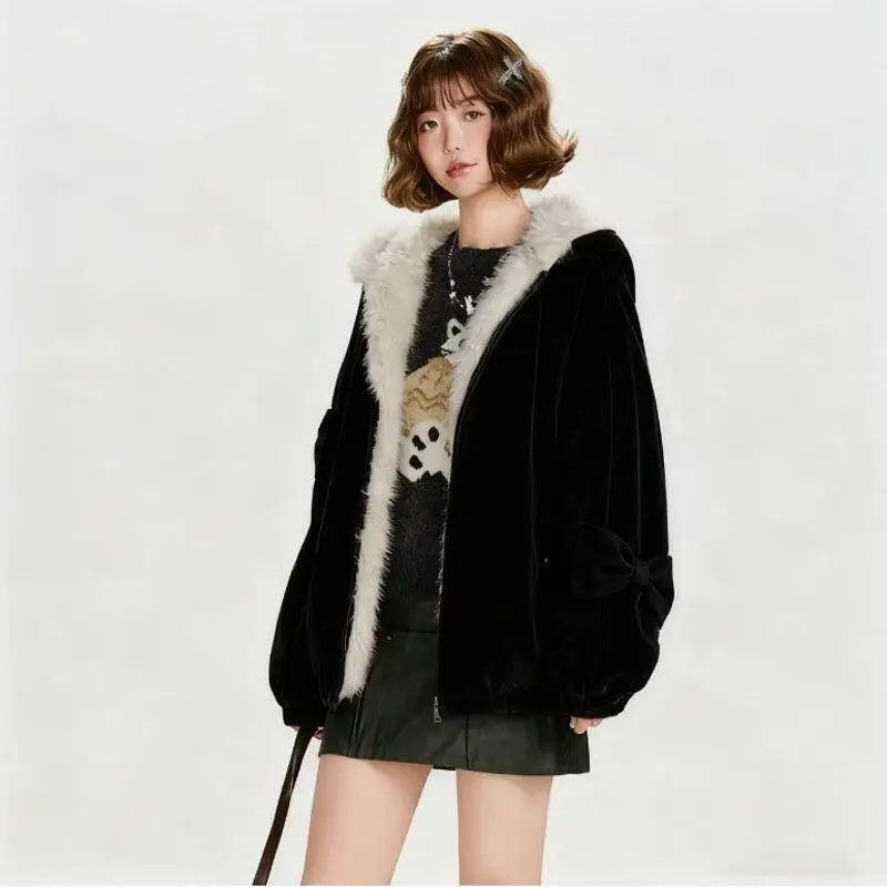 

Women's Winter Coat American Vintage Eagle Hooded Fur Collar Winter New Cotton Jacket Women Design Bow Quilted Thickened Cotton