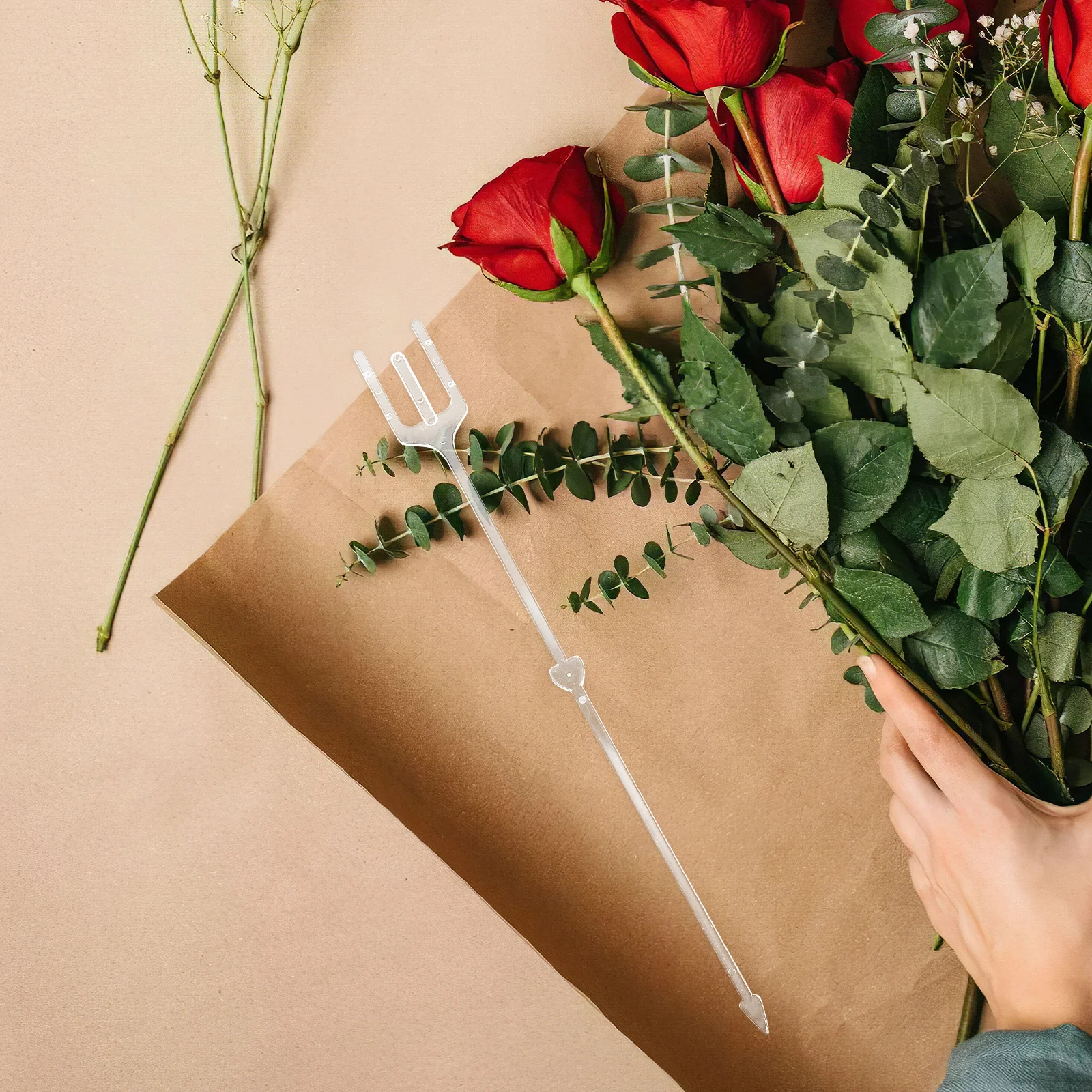 

80pcs Three-Prong Flower Insert Plastic Straight Head Floral Card Holder For Wedding Birthday Party Event Decoration Flower