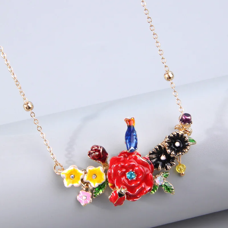 New Boho Collier Femme Fashion Necklace for Women Short Design Enamel Flower Choker Statement Jewelry Gift