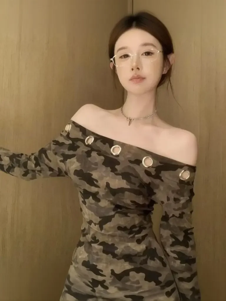 Metal Ring Y2K T Shirts Women Camouflage Long Sleeve One Shoulder Top Chic Vintage Off Shoulder Basic Tees Lady Casual