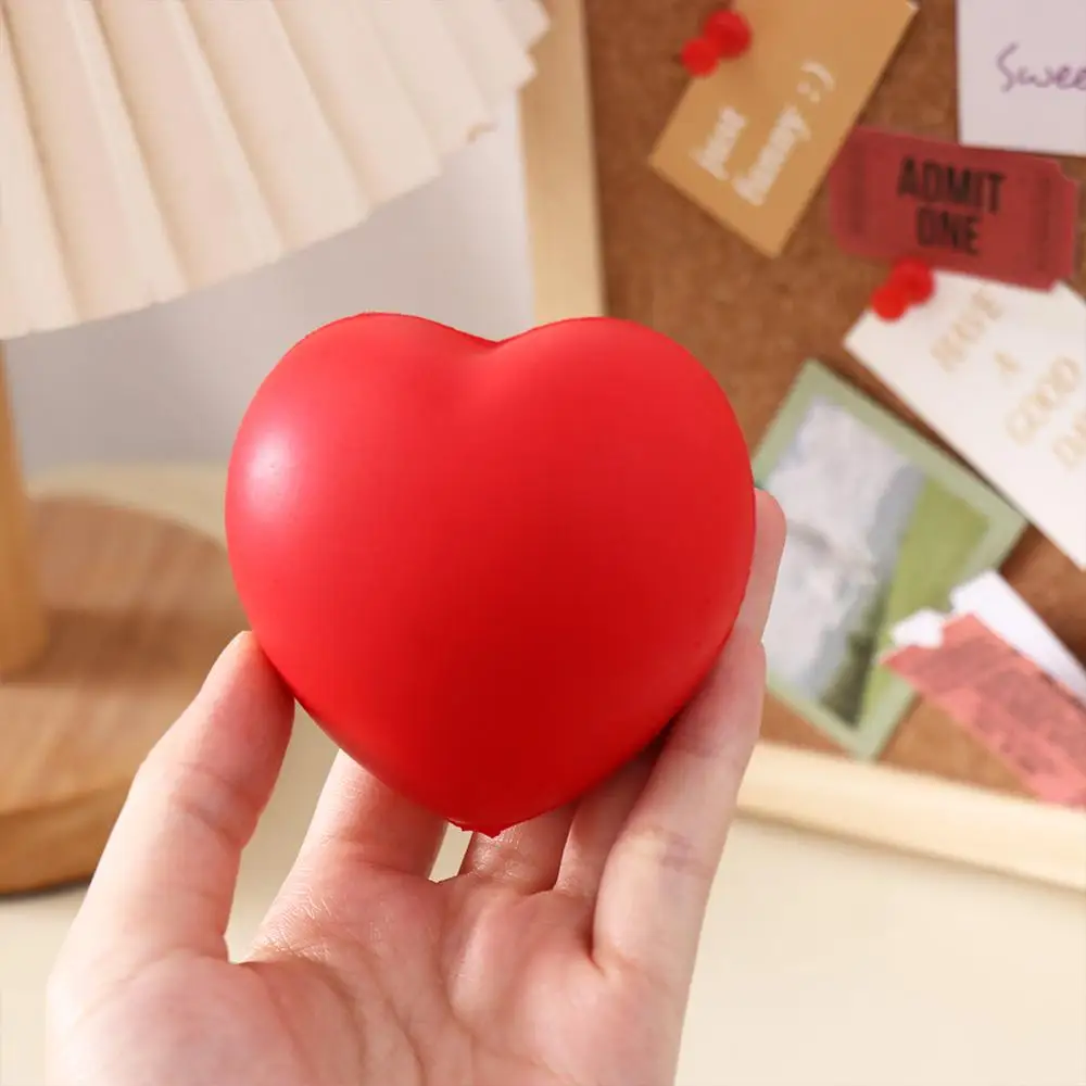 7cm Heart Stress Balls Valentine\'s Day Heart Shaped Foam Stress Relief Ball Valentine Home Theme Party Decor