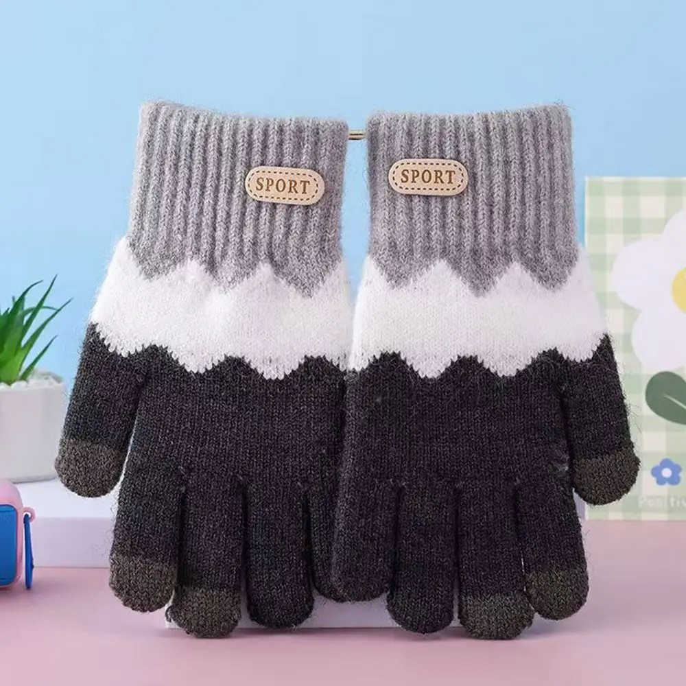 Fashion Warm Kids Winter Gloves Coldproof Windproof Baby Gloves Full Finger Thicken Children Mittens for 6-14 Years Old Toddler