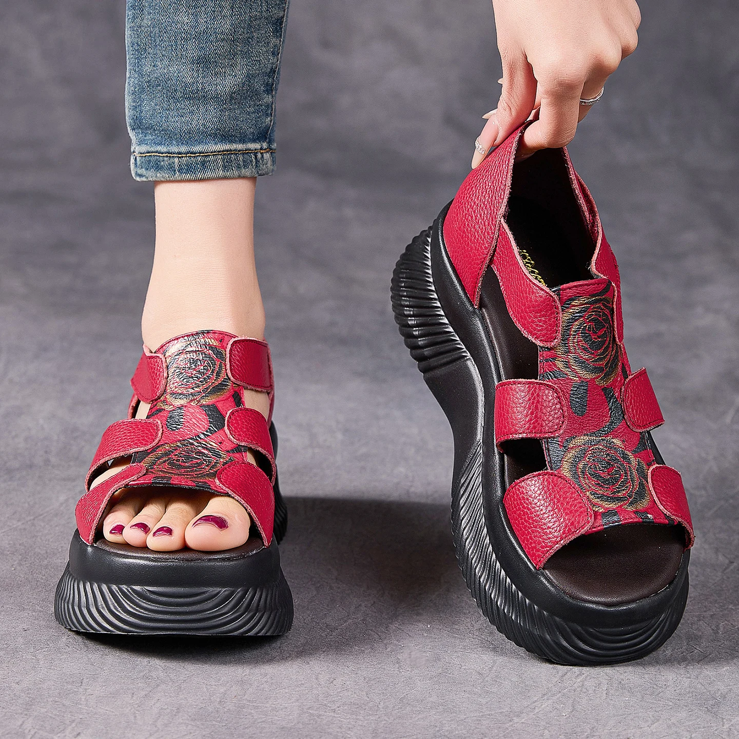 

GKTINOO 2026 Женские сандалии на танкетке в этническом стиле из натуральной кожи ручной работы