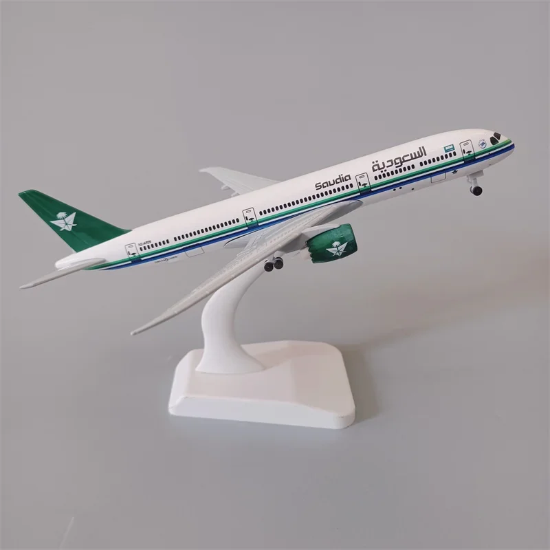 19cm Alloy Metal Saudi Arabian AIR B787 Airlines Boeing 787 Airways Diecast Airplane Model Plane Aircraft w Landing Gears Wheels