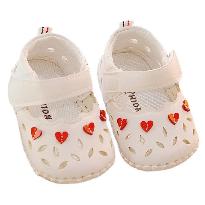 Chaussures respirantes à semelle souple coordonnante pour bébé, souliers pour enfant, nouveau-né, mignon, amour, printemps, été