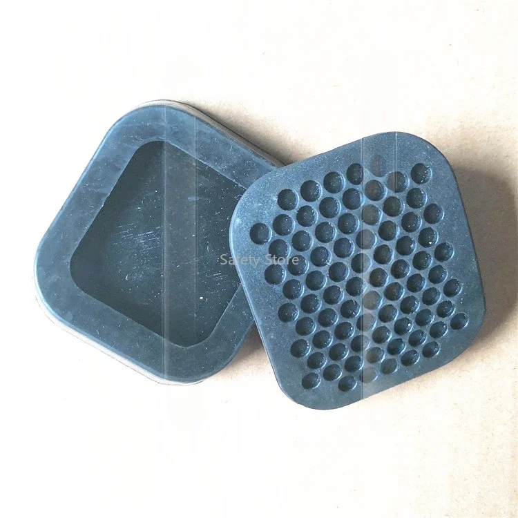 1PC Suitable for Datong V80 clutch pedal rubber pad, rubber foot pad, anti-skid pad, brake foot pad