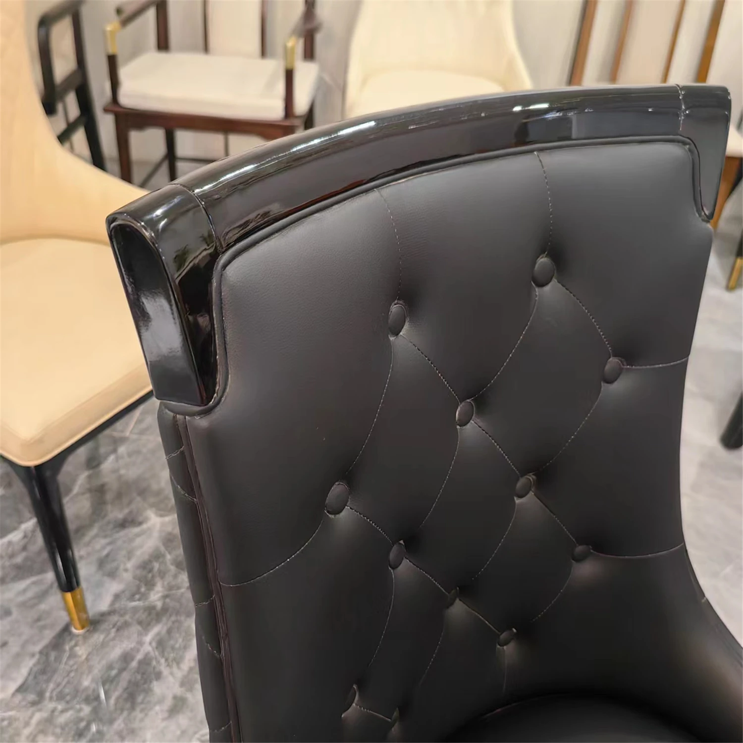 #American Style Dinning Chairs Solid Wood Frame Wood Chair Hotel and Restaurant Living Room Furniture High Back Leather Chair
