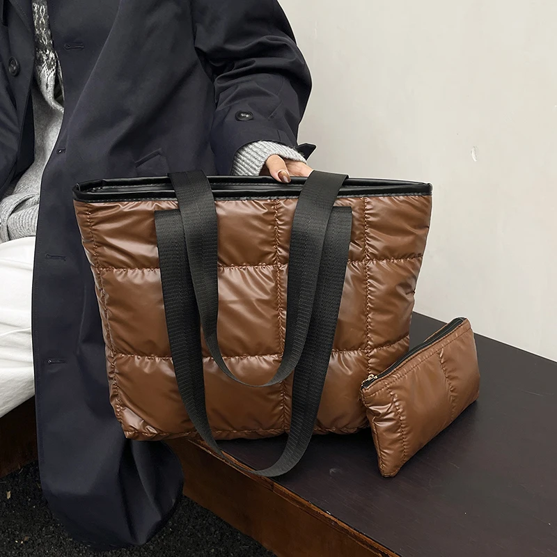 

Fashion Puffer Bags Luxury Designer Quilted Shoulder Bag For Women 2025 New Padded Handbag Space Cotton Nylon Shopper Bag Big