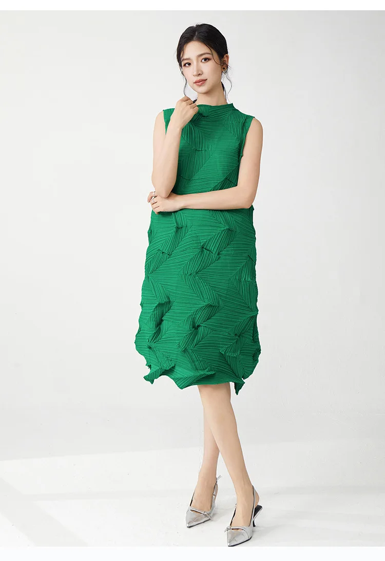 Miyake Plissierter Einfarbiger Rock 2025 Sommer Neues Kleid Elegantes Ärmelloses Loses Vielseitiges Midikleid – Detail 10