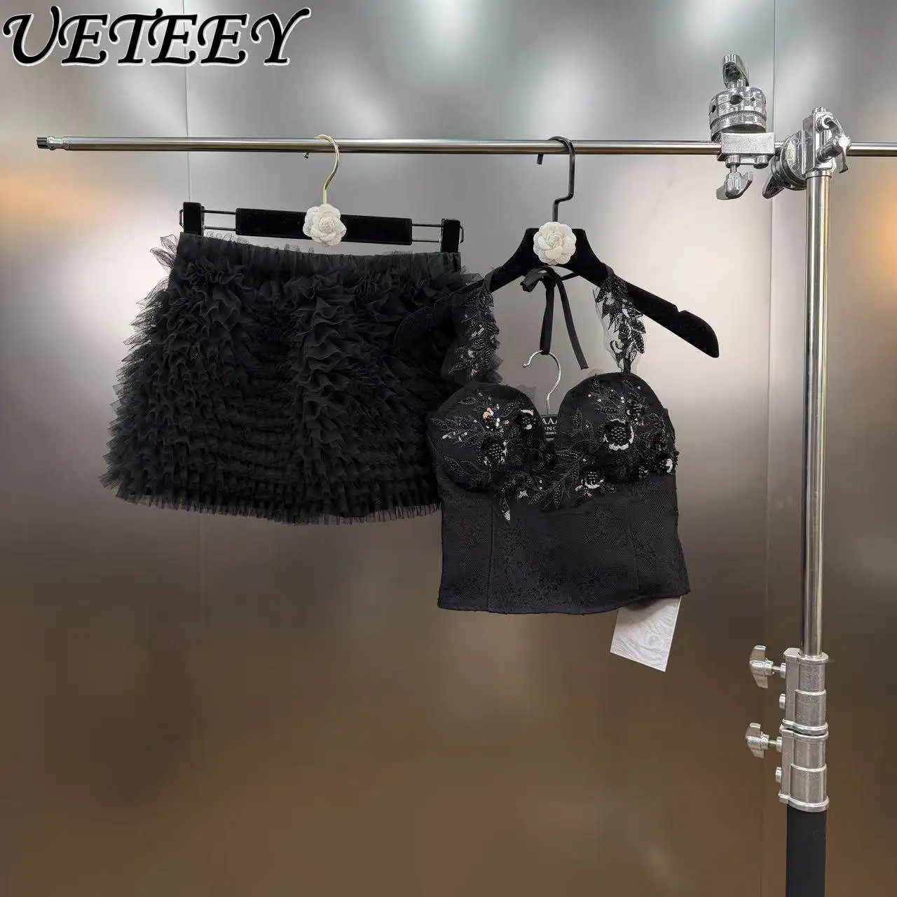 

2026 Spring Multi-layer Short Skirt and Beaded Embroidery Heavy-duty Halter Neck Vest Age-reducing Elegant Two-piece Set