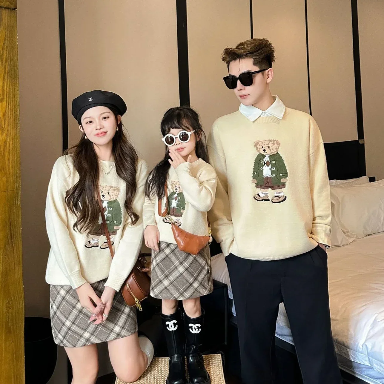 

Family Matching Sweater Parent-child Christmas Jumper Dad Son Bear Clothes Knitwear Baby Knit Romper Mom Daughter Plaid Skirts