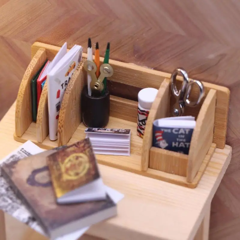 1 Set Poppenhuis Miniatuur Desktop Boekenplank Briefpapier Rek Thuis Model Voor Poppenhuis Decor Kinderen Fantasiespel Speelgoed Gift