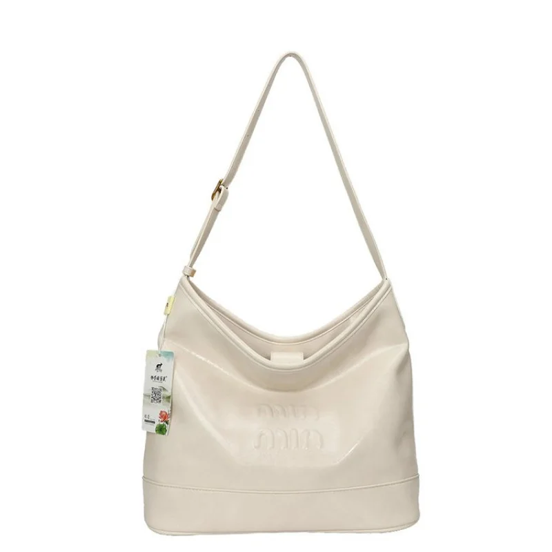 

Luxury Crossbody Bag For Women Famous Designer Leather Crafted Elegant Style With Metal Accents And Durability