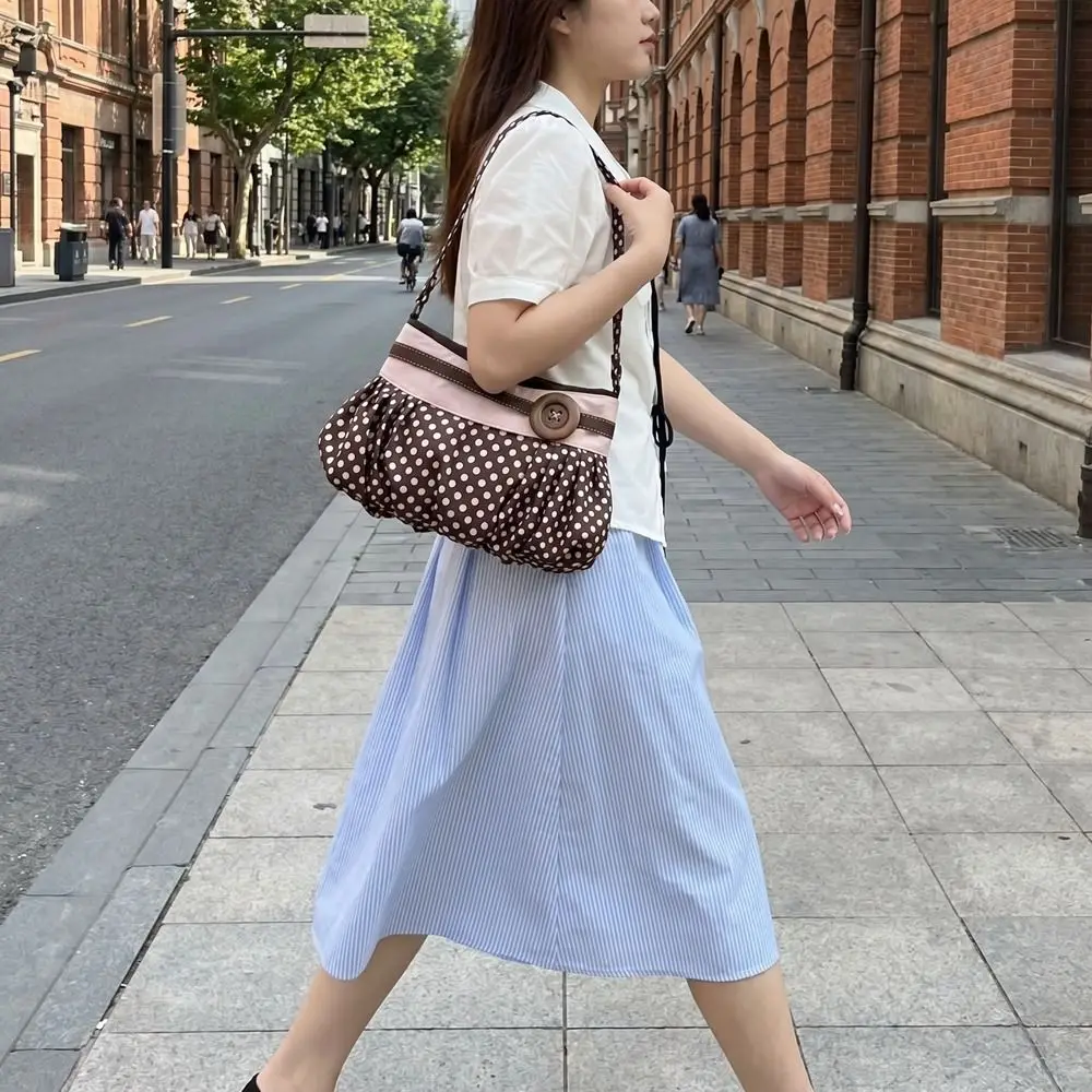 

Sweet Korean Style Polka Dot Shoulder Bag Cute Retro Pleated Underarm Bag Large Capacity Fashion Canvas Tote Bag Ladies