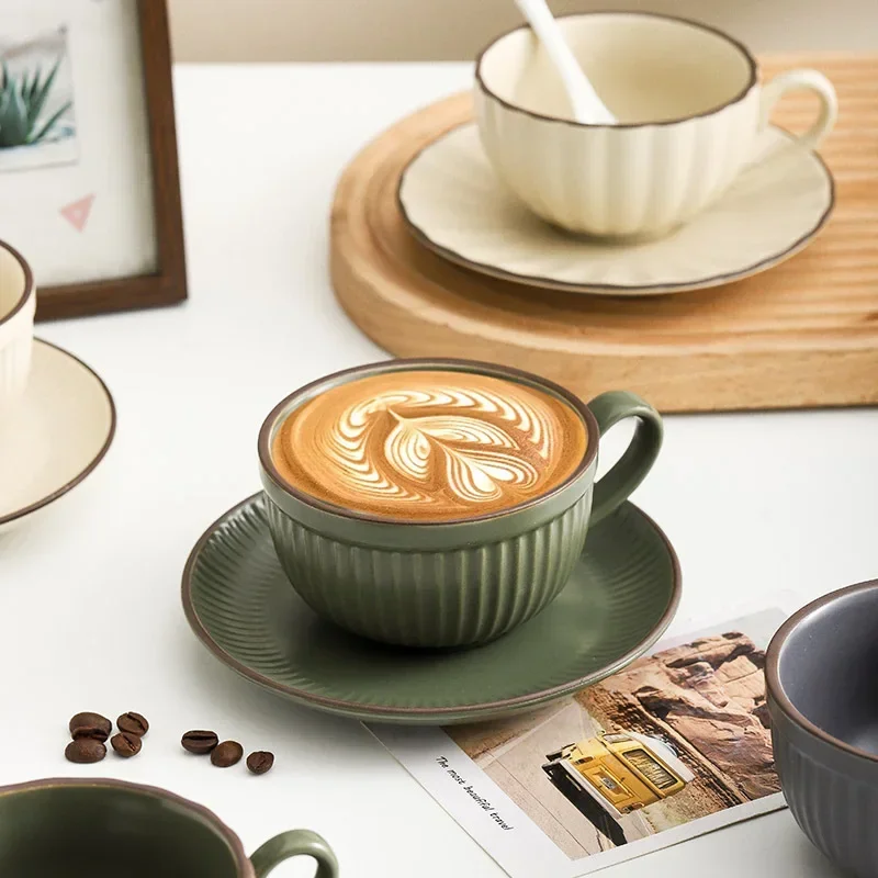 Coffee cup and saucer ceramic simple latte cup high value home creative English afternoon tea cup coffee cup set