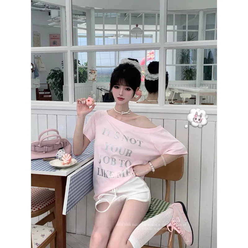 

Korean Sle Summer Faion T-irt Letter Print Asymmetrical oulder ort Sve Casual Top White orts Yoga Pants