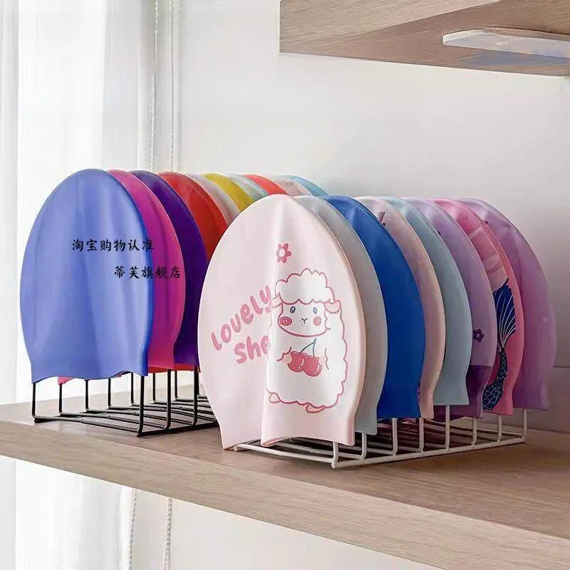 

Swimming Cap Storage Rack Silicone Anti-Adhesive Swimming Gear Organizer Shelf Partition Display for Children's Bedroom