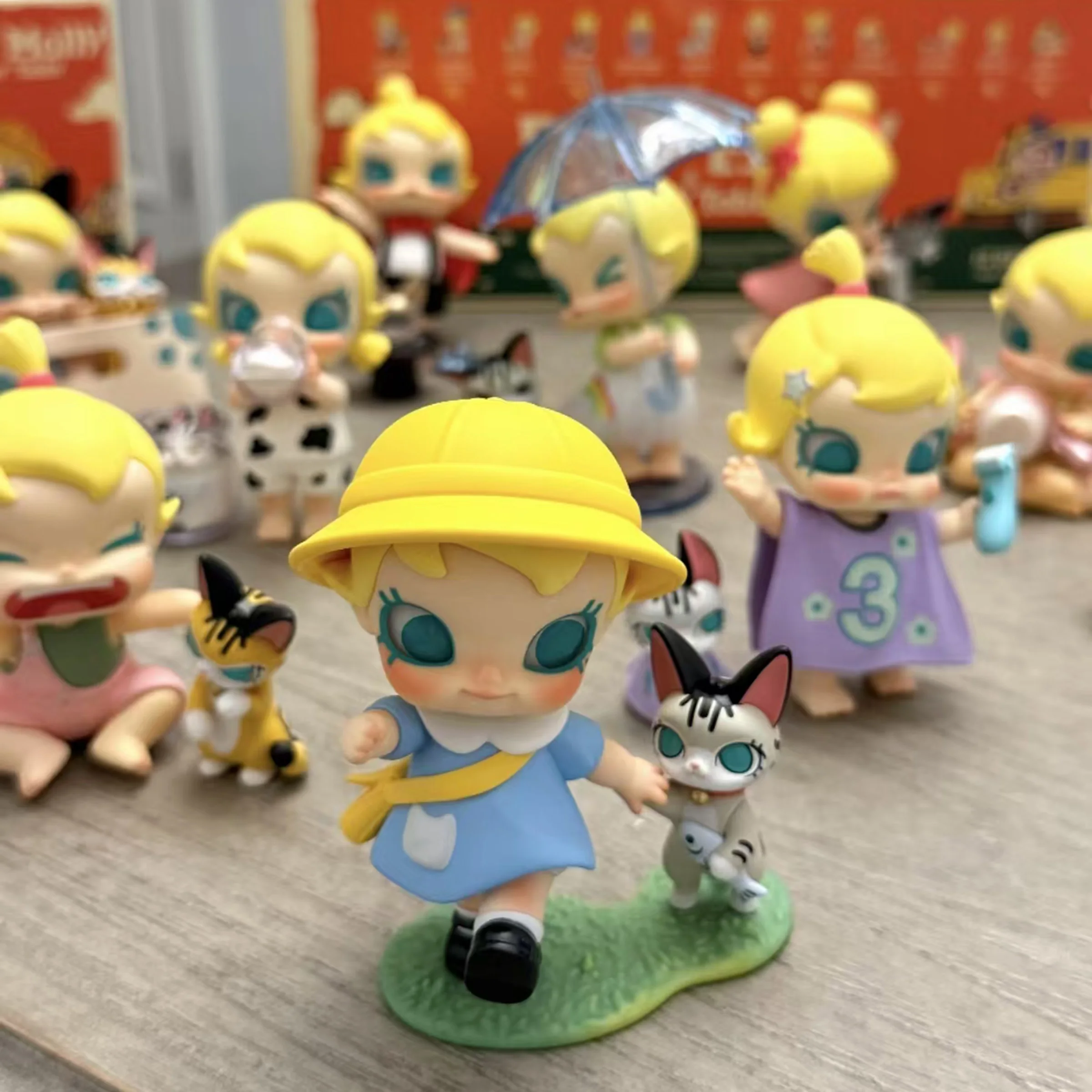 

POP MART Baby Molly & Baby Tabby Series Blind Box Guess Bag Original Toys Doll Cute Ornaments Gift