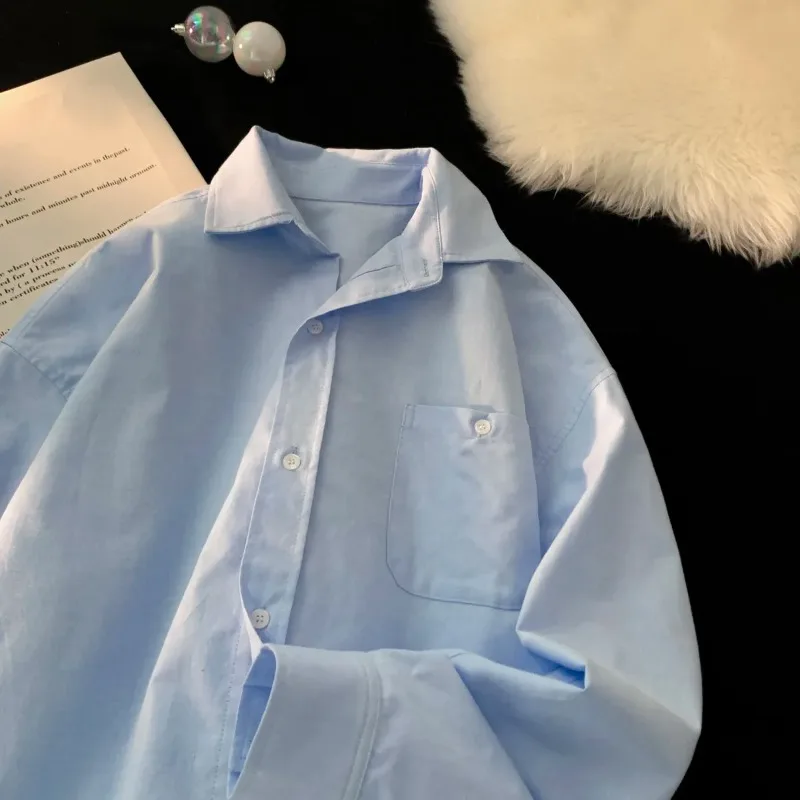 

Мужская одежда Голубая рубашка на пуговицах с длинными рукавами и карманами, свободная повседневная хлопковая блузка