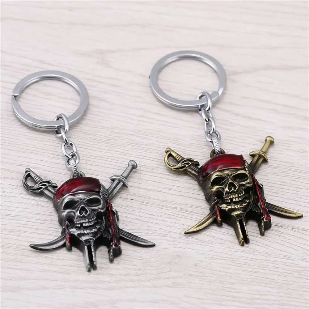 Niche Creative Trend Simple New Personalized Pirate Captain Keychain Mask Skull Skull Men's Jewelry Keychain