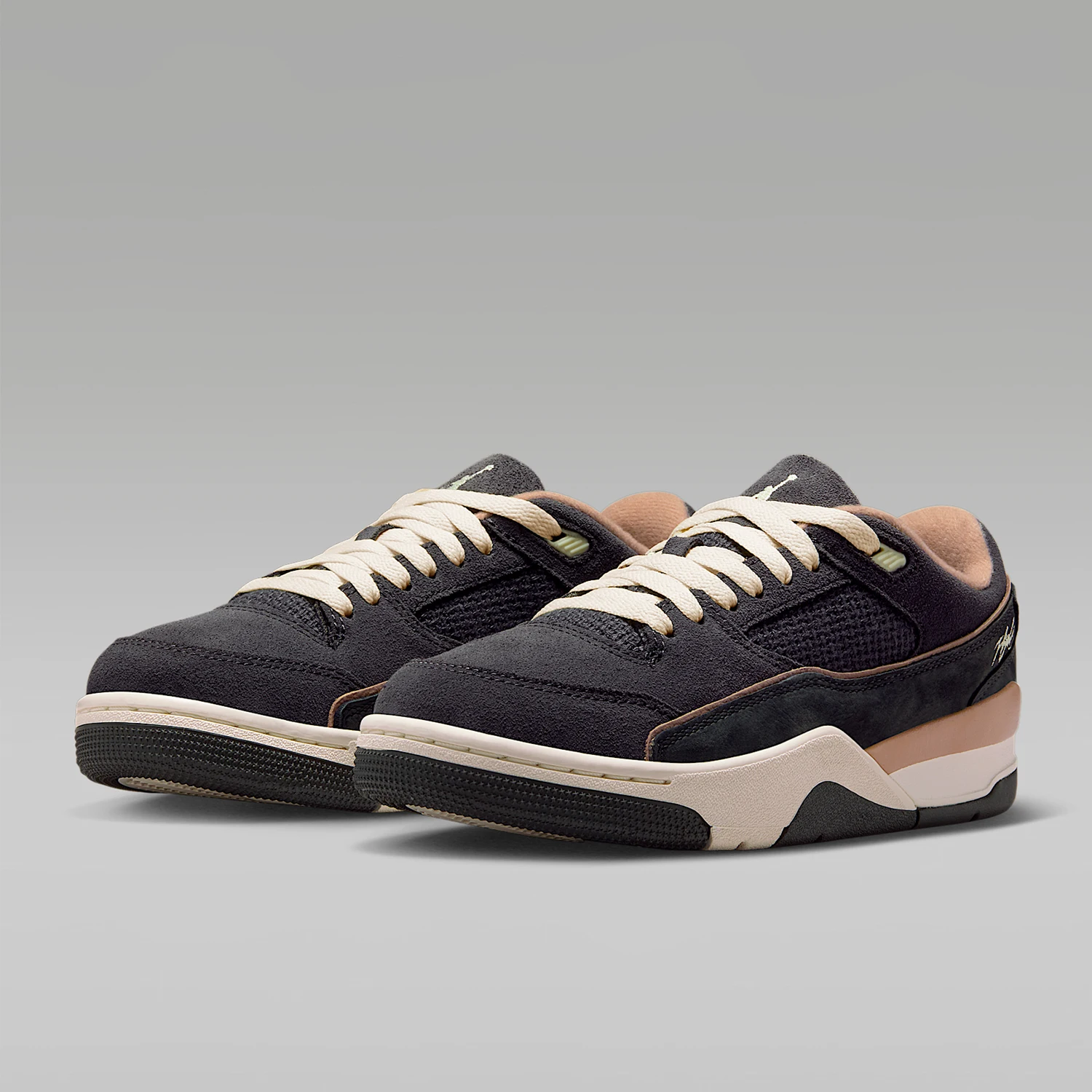 

Оригинальные женские спортивные амортизирующие износостойкие баскетбольные кроссовки Nike JORDAN с низким верхом FZ9854-001