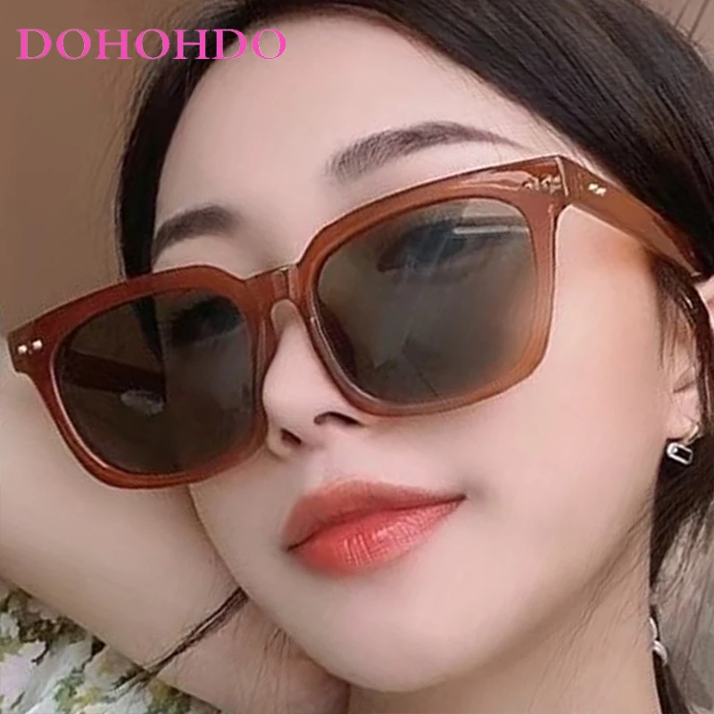 

Fashion Square Big Frame Rivet Decorate Women Sunglasses Brand Design Classic Men Sun Glasses Drive Travel Fishing Eyewear UV400