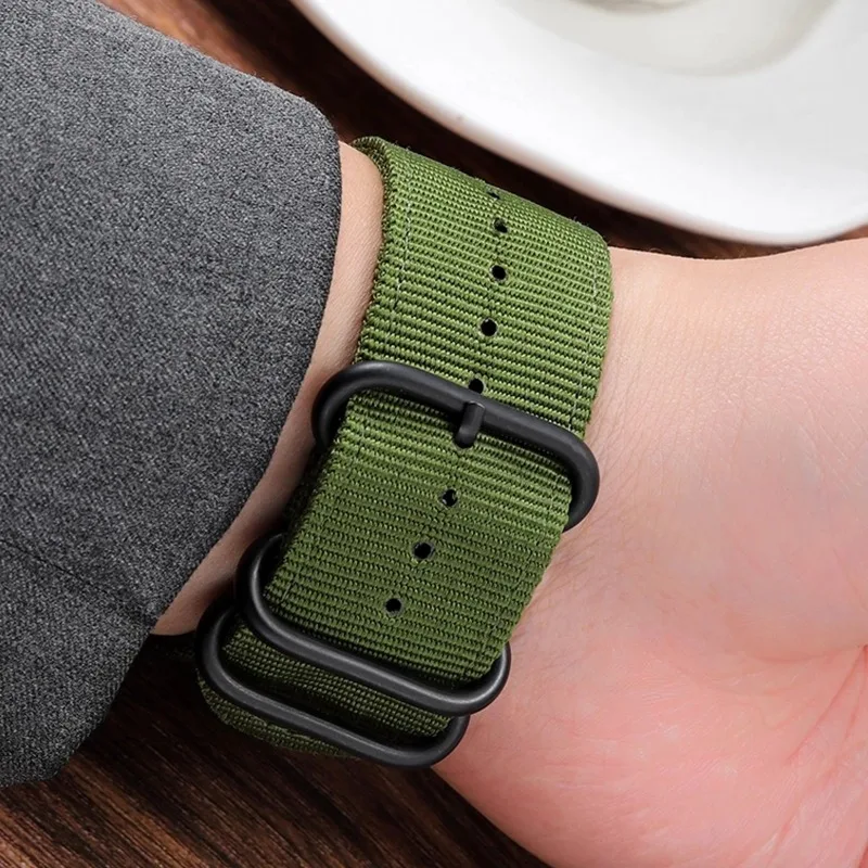 حزام من نسيج النايلون لساعة سامسونج جالاكسي 8 40 ملم 44 ملم إكسسوارات الساعات الذكية سوار جالاكسي ساعة 8 كلاسيكي 46 ملم معصمه