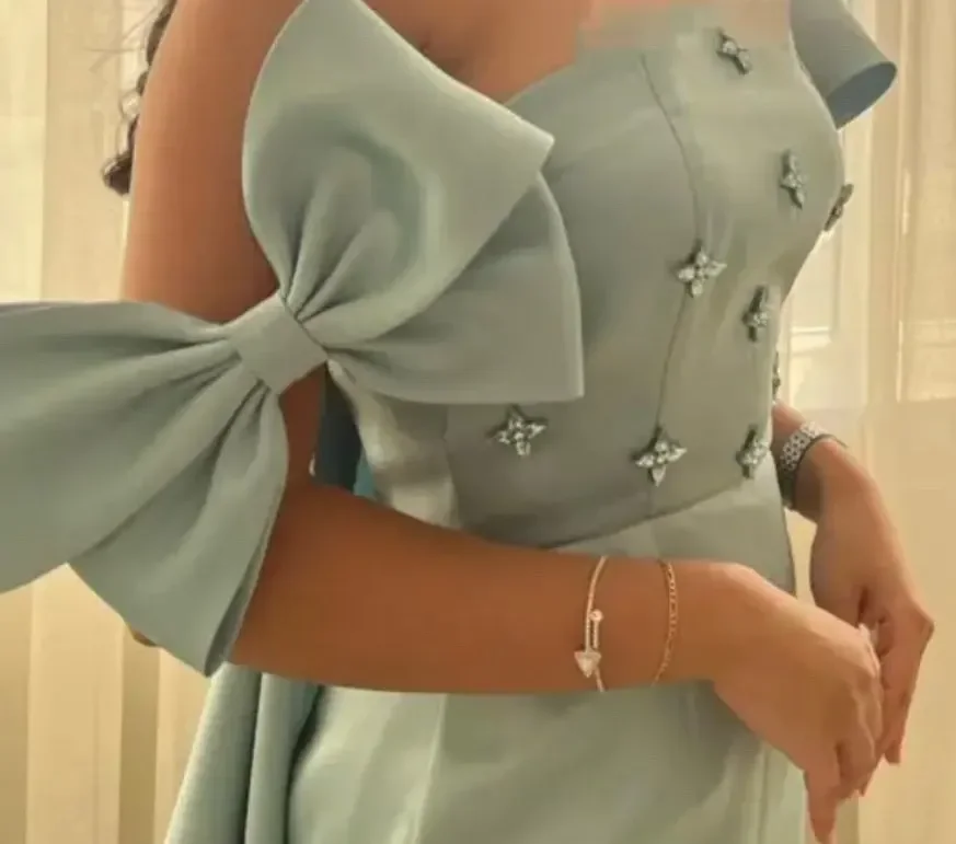Off Shoulder Prom Dress Strapless Custom Made Sequins Beadings Blue Bow Evening Gown Formal Occasion Wedding Party Dress 2024