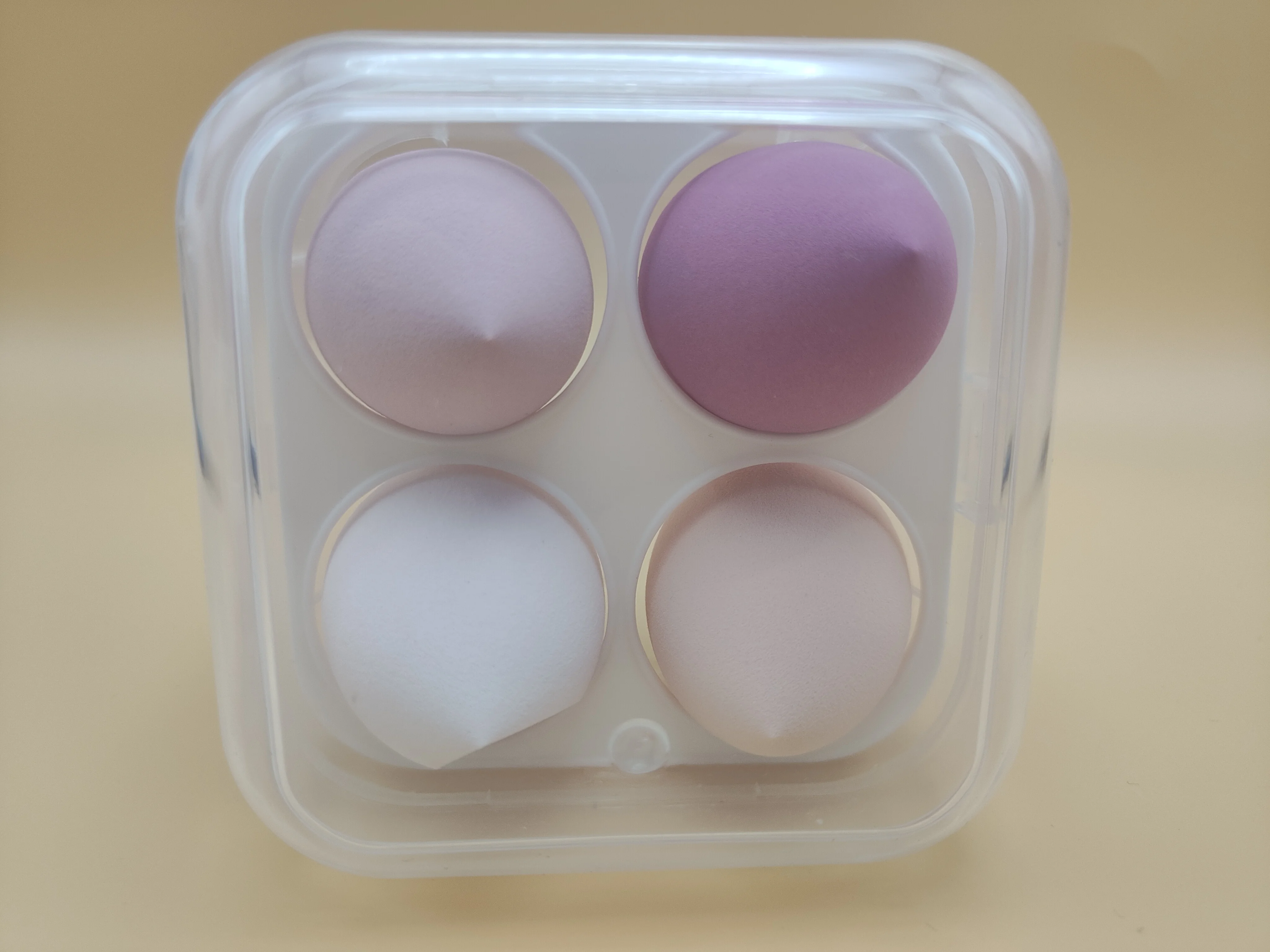 Spugna per trucco in 4 pezzi/doppio uso per bagnato e asciutto/bignè cosmetico/adatto per cosmetici liquidi, crema e cipria